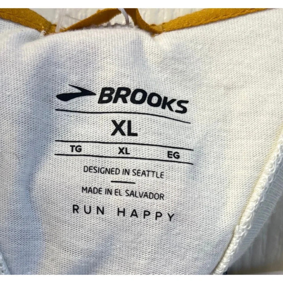 Brooks Womens Size XL Distance Tank 2.0 Mist Ochre Sunrise Scenic NEW - Picture 4 of 12